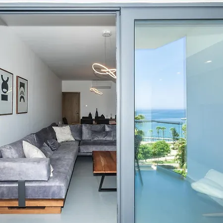 Apartment Molos Luxury Sea View *