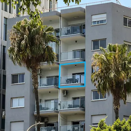 Molos Luxury Sea View Lägenhet Limassol