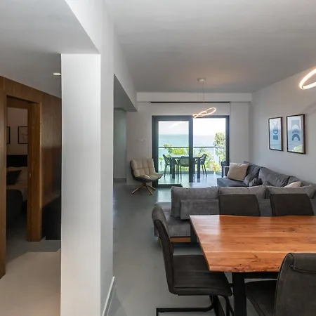 Molos Luxury Sea View