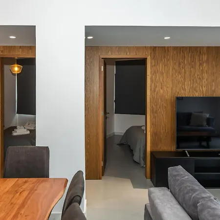 Lägenhet Molos Luxury Sea View Limassol